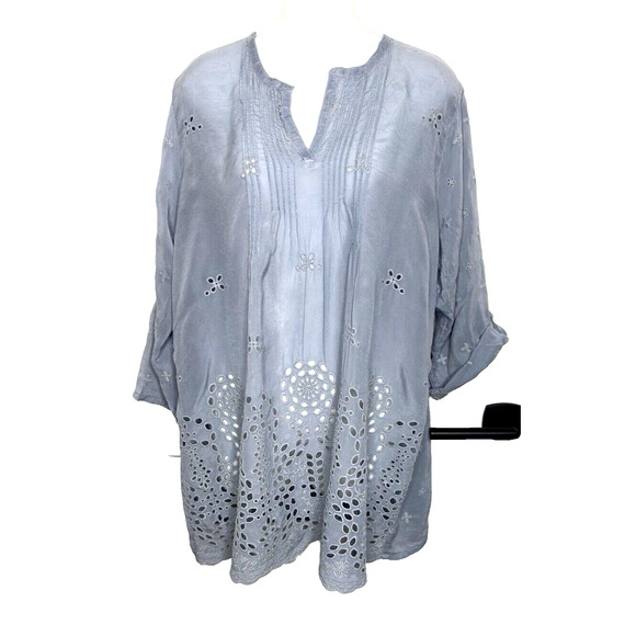 Johnny Was Embroidered Eyelet Blue Tunic‎ Top Boho Sz M - Picture 1 of 5
